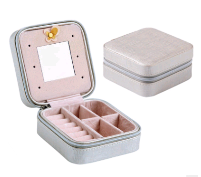 Creative travel portable jewelry box earrings earrings jewelry storage box leather small jewelry bag